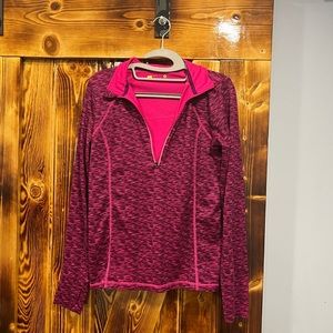 Xersion active long sleeve top size S